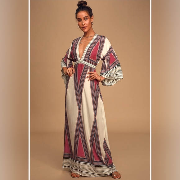 Lulus Dresses & Skirts - Lulus Chic Cream Dress Print Maxi Dress NWOT Kimono Sleeve Dress